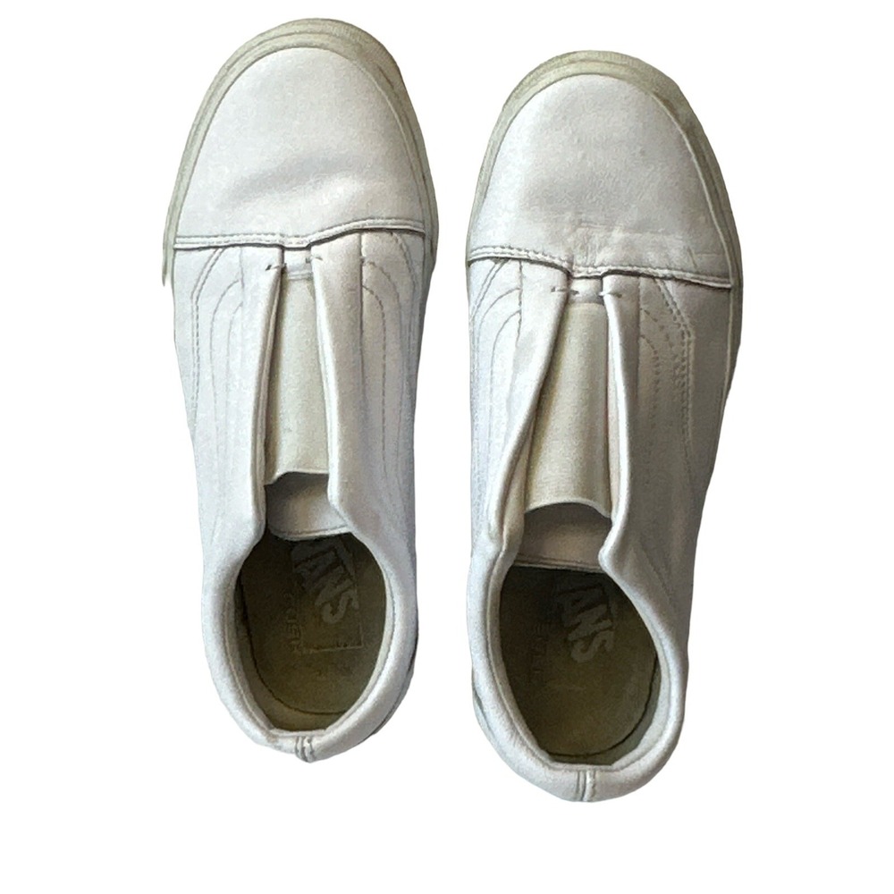 Vans Leather Laceless Slip On Sneakers White Size U.S. Men 7.0  U.S. Women 8.5